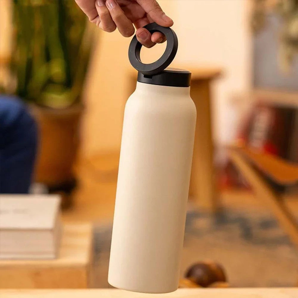 Custom 24oz Insulated Water Bottle with Magnetic Phone Holder – Stainless Steel Sports Bottle, Leakproof & Double-Wall Vacuum